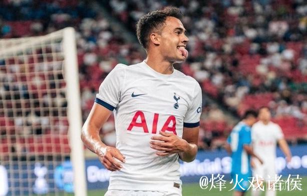 28岁左后卫雷吉隆以自由球员身份加盟迈阿密国际，罗马诺报道